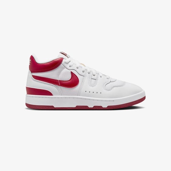 Nike Attack Qs Sp
